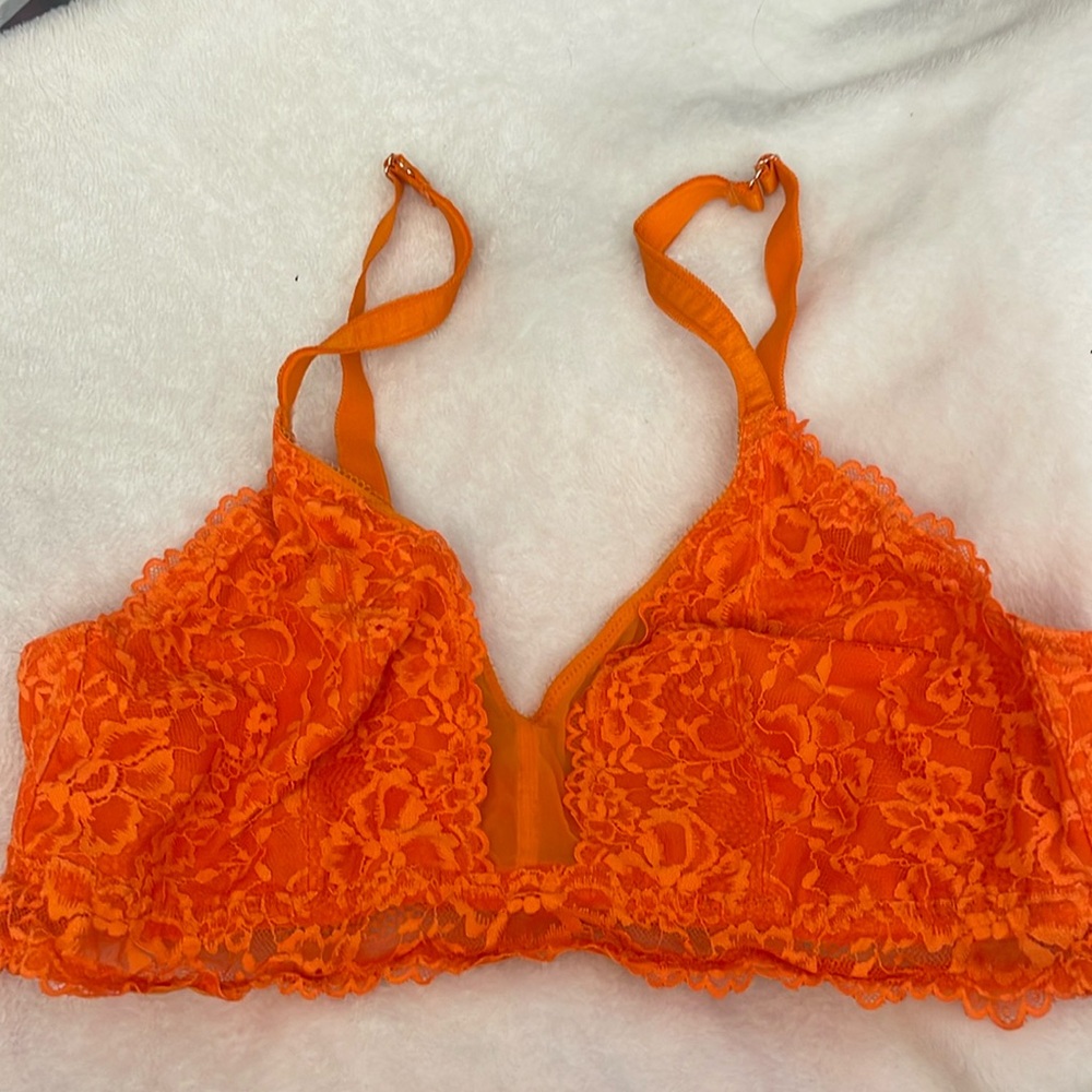 Savage x Fenty bralette